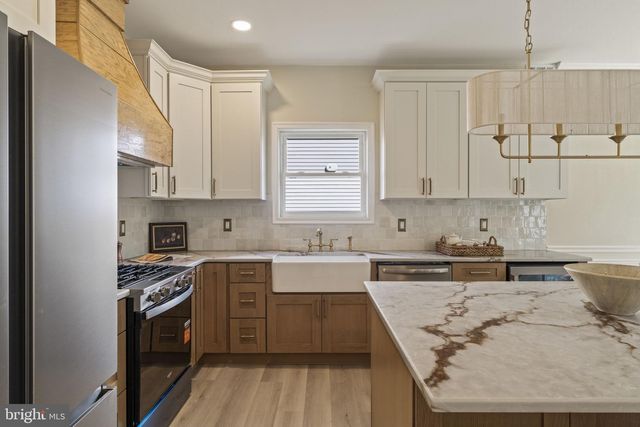 8510 ORCHARD AVE, Pennsauken, NJ 08109