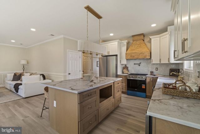 8510 ORCHARD AVE, Pennsauken, NJ 08109