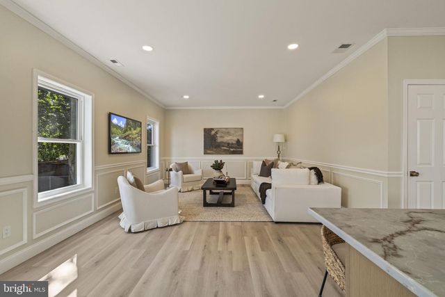 8510 ORCHARD AVE, Pennsauken, NJ 08109