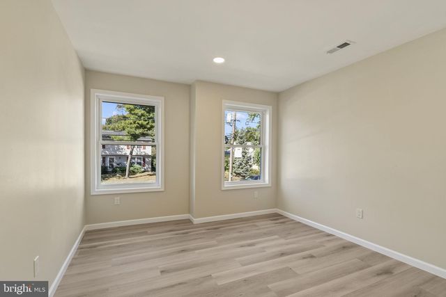 8510 ORCHARD AVE, Pennsauken, NJ 08109