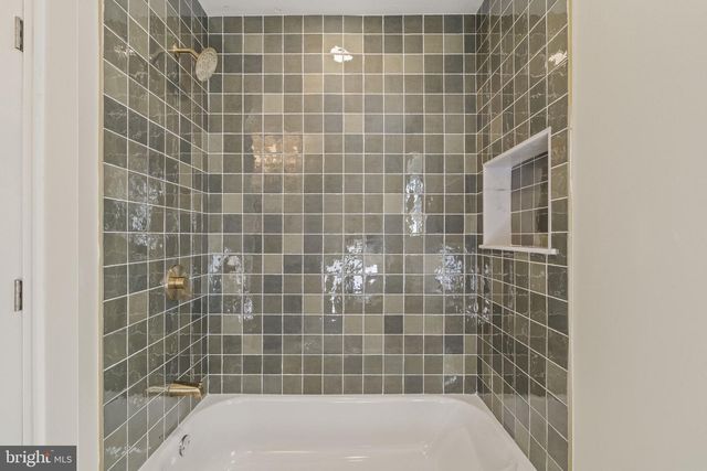 8510 ORCHARD AVE, Pennsauken, NJ 08109