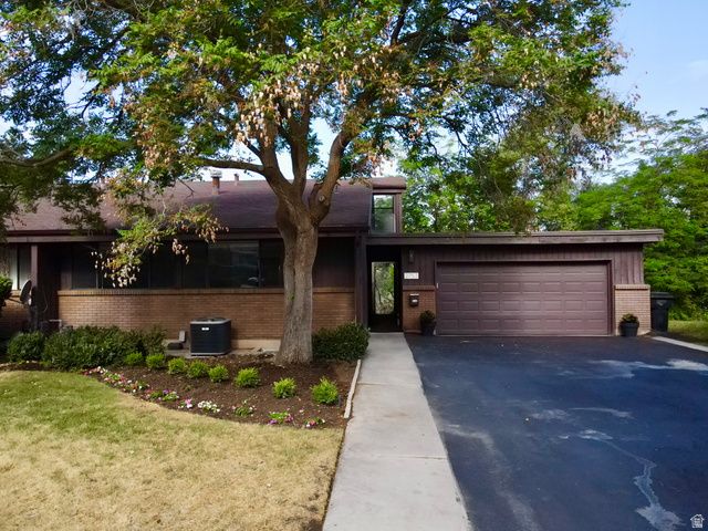 2753 N EDGEWOOD DR, Provo, UT 84604