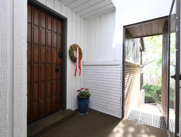 2753 N EDGEWOOD DR, Provo, UT 84604