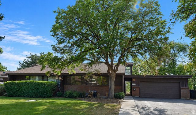 2753 N EDGEWOOD DR, Provo, UT 84604