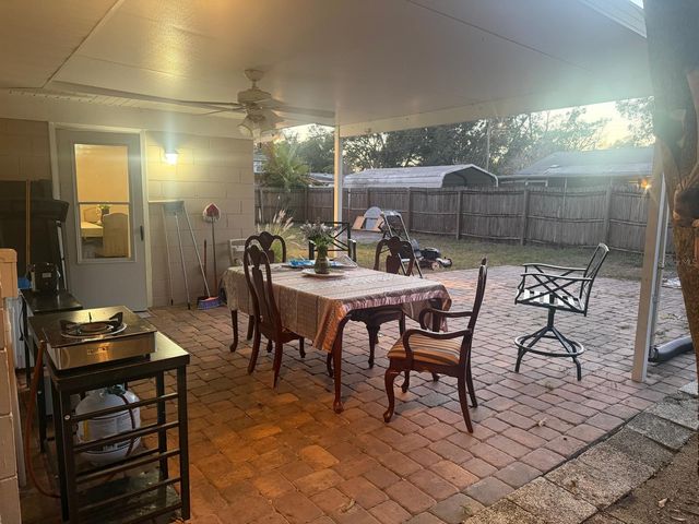 11102 28TH STREET, Tampa, FL 33612