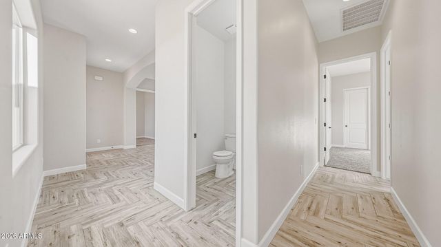 22204 W DALE Lane, Wittmann, AZ 85361