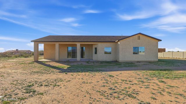 22204 W DALE Lane, Wittmann, AZ 85361