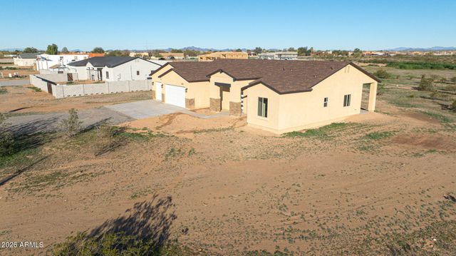 22204 W DALE Lane, Wittmann, AZ 85361