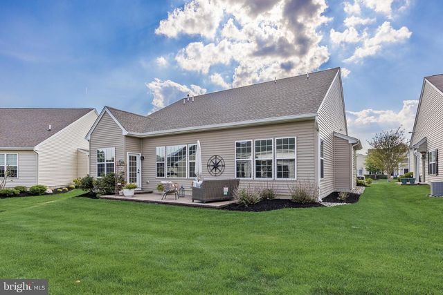 38 MONTCLAIRE RD, Medford, NJ 08055