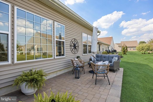 38 MONTCLAIRE RD, Medford, NJ 08055