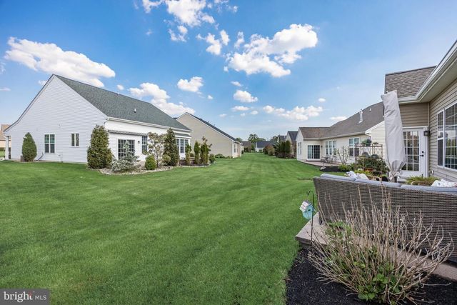38 MONTCLAIRE RD, Medford, NJ 08055