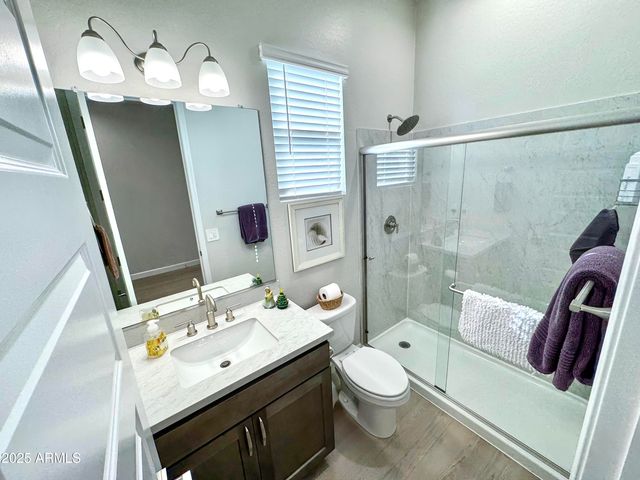 21622 N 58TH Street, Phoenix, AZ 85054