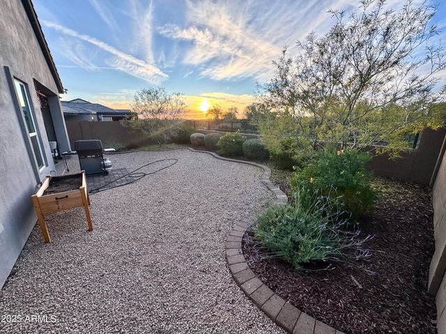 21622 N 58TH Street, Phoenix, AZ 85054