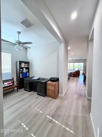 21622 N 58TH Street, Phoenix, AZ 85054