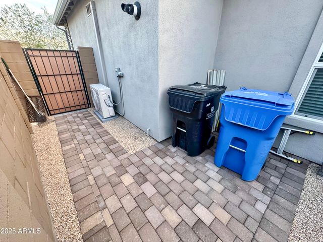 21622 N 58TH Street, Phoenix, AZ 85054