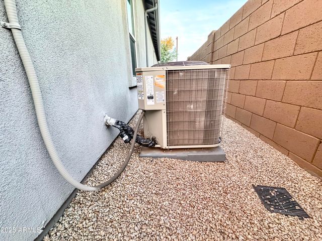 21622 N 58TH Street, Phoenix, AZ 85054