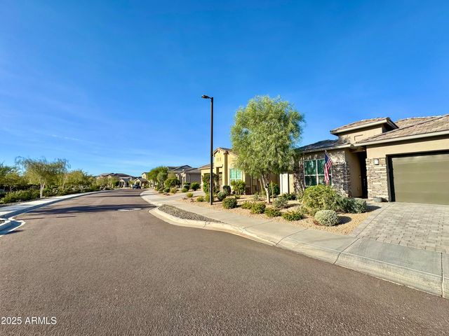 21622 N 58TH Street, Phoenix, AZ 85054