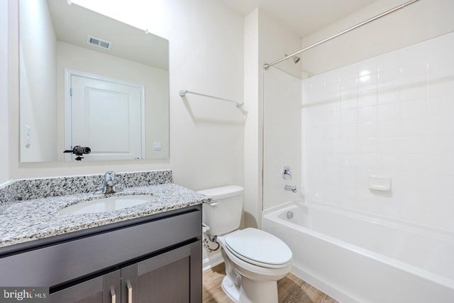 110 CHARING CROSS DR, Stephens City, VA 22655