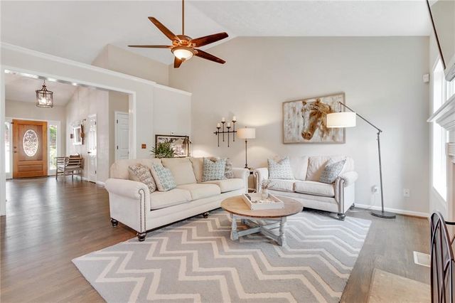 2070 Habersham Marina Road, Cumming, GA 30041