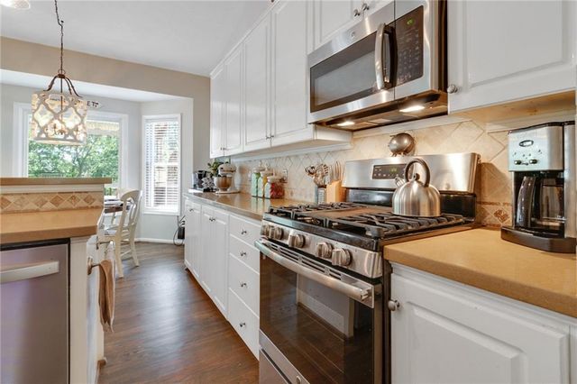 2070 Habersham Marina Road, Cumming, GA 30041