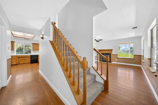 6846 Chaparral Dr, Sanger, CA 93657