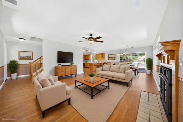 6846 Chaparral Dr, Sanger, CA 93657