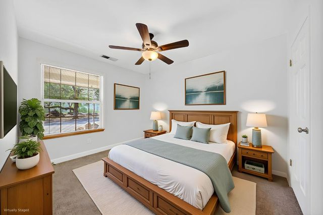 6846 Chaparral Dr, Sanger, CA 93657