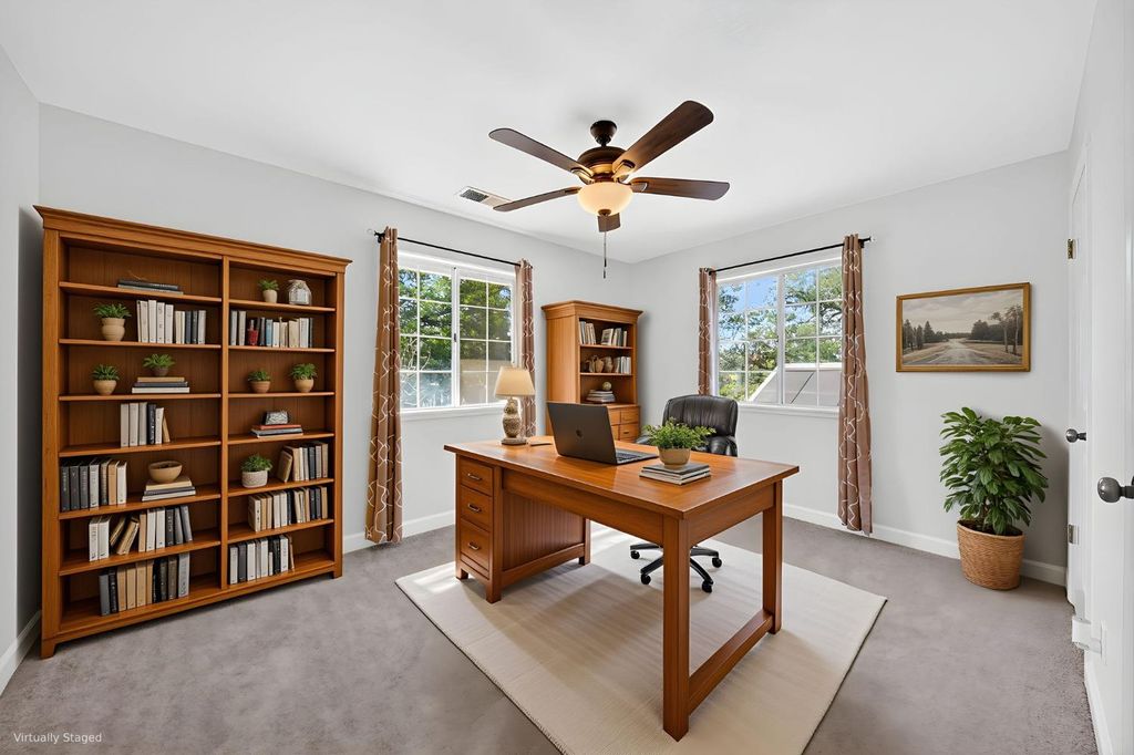 Image 19 of property listing at 6846 Chaparral Dr, Sanger, CA 93657