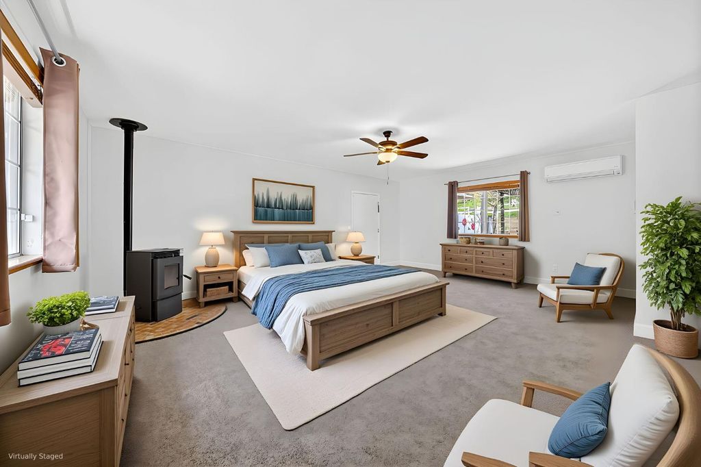 Image 22 of property listing at 6846 Chaparral Dr, Sanger, CA 93657