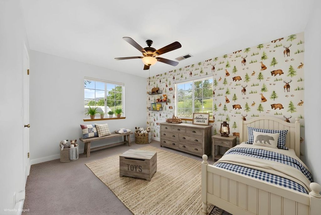 Image 23 of property listing at 6846 Chaparral Dr, Sanger, CA 93657