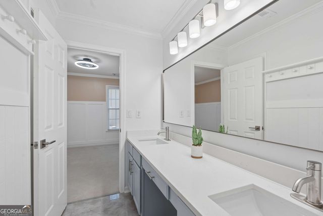 1602 Telfair Chase Way, Lawrenceville, GA 30043