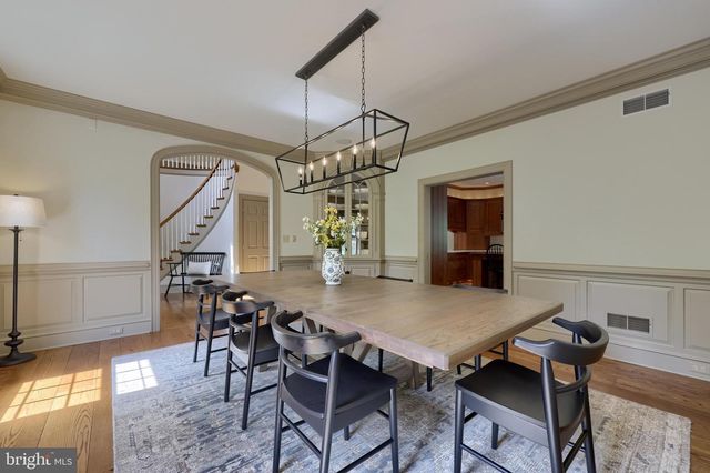 94 LEAMAN RD, Lancaster, PA 17603