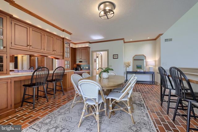 94 LEAMAN RD, Lancaster, PA 17603