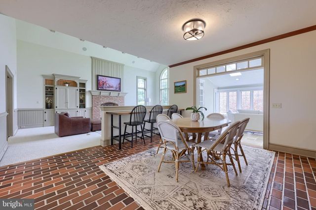 94 LEAMAN RD, Lancaster, PA 17603