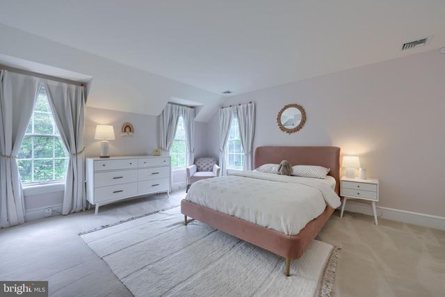 94 LEAMAN RD, Lancaster, PA 17603