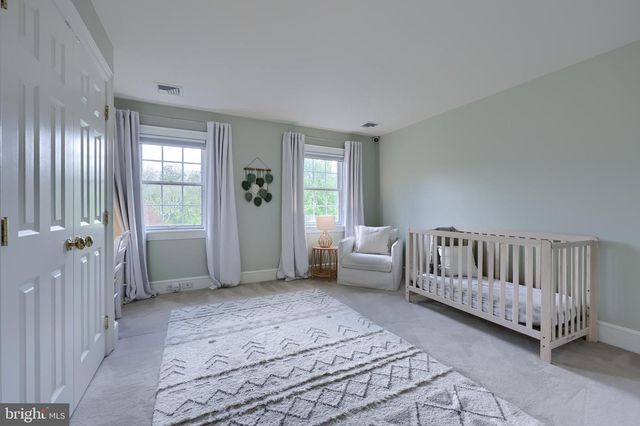 94 LEAMAN RD, Lancaster, PA 17603