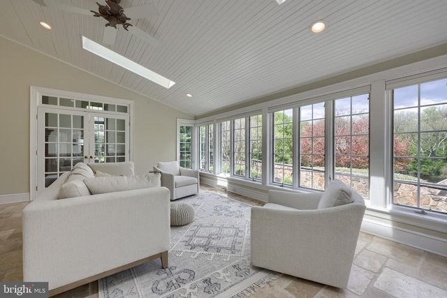 94 LEAMAN RD, Lancaster, PA 17603