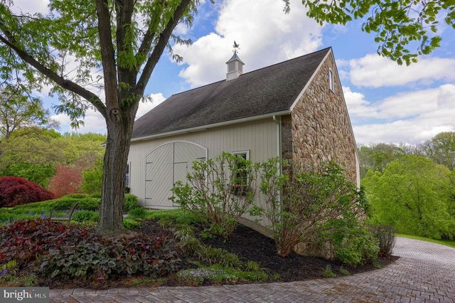 94 LEAMAN RD, Lancaster, PA 17603