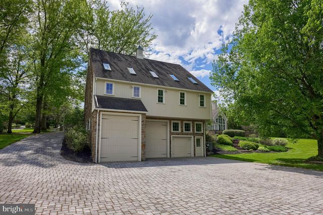 94 LEAMAN RD, Lancaster, PA 17603