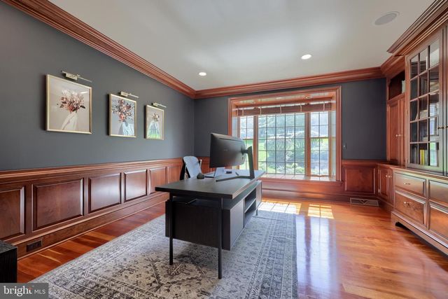 94 LEAMAN RD, Lancaster, PA 17603