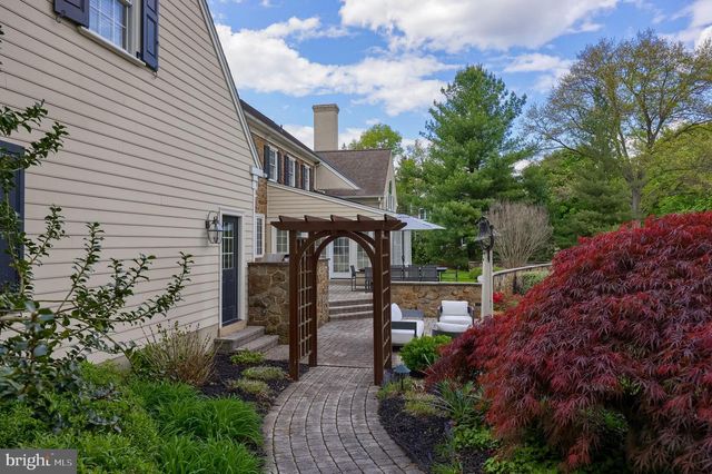 94 LEAMAN RD, Lancaster, PA 17603