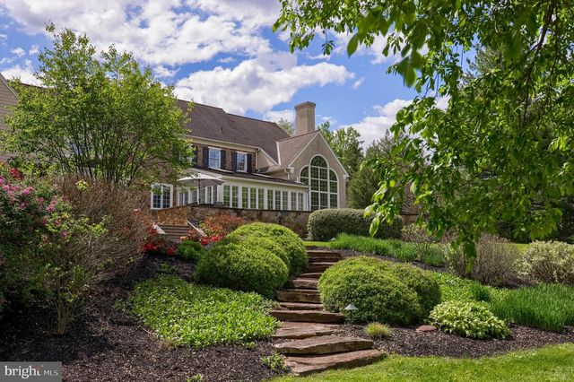 94 LEAMAN RD, Lancaster, PA 17603
