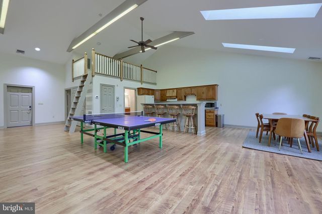 94 LEAMAN RD, Lancaster, PA 17603