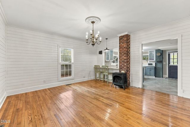 1406 E Main Street, Graham, NC 27253