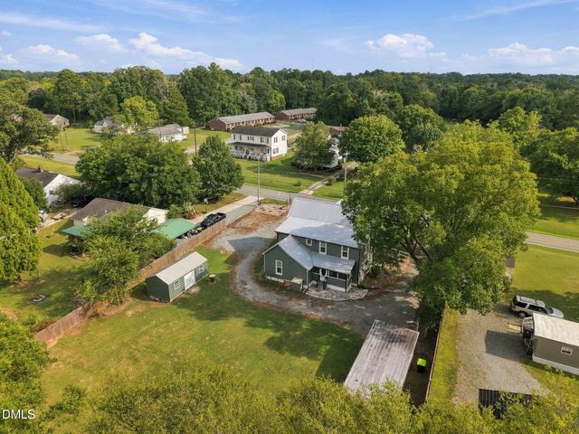 1406 E Main Street, Graham, NC 27253