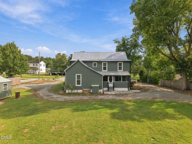 1406 E Main Street, Graham, NC 27253