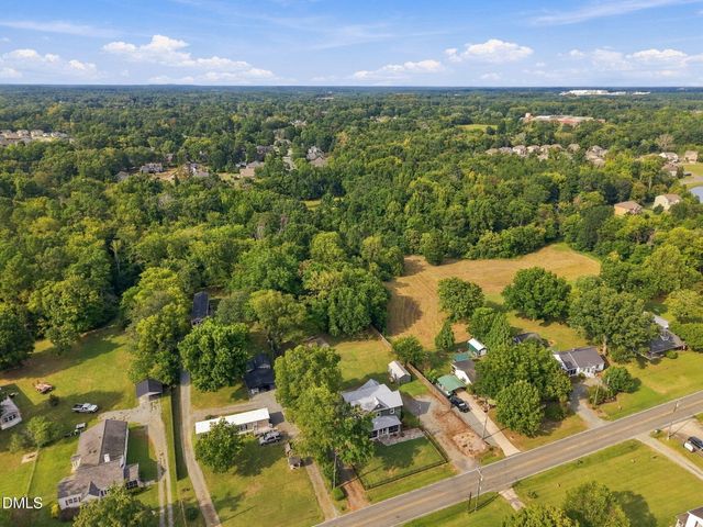 1406 E Main Street, Graham, NC 27253