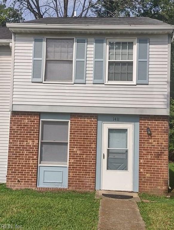 1411 Peabody DR, Hampton, VA 23666
