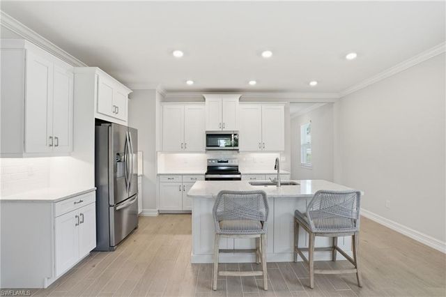 28223 Captiva Shell LOOP, Bonita Springs, FL 34135