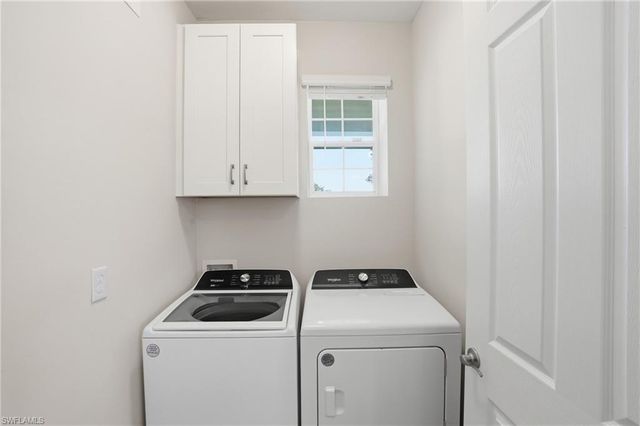 28223 Captiva Shell LOOP, Bonita Springs, FL 34135